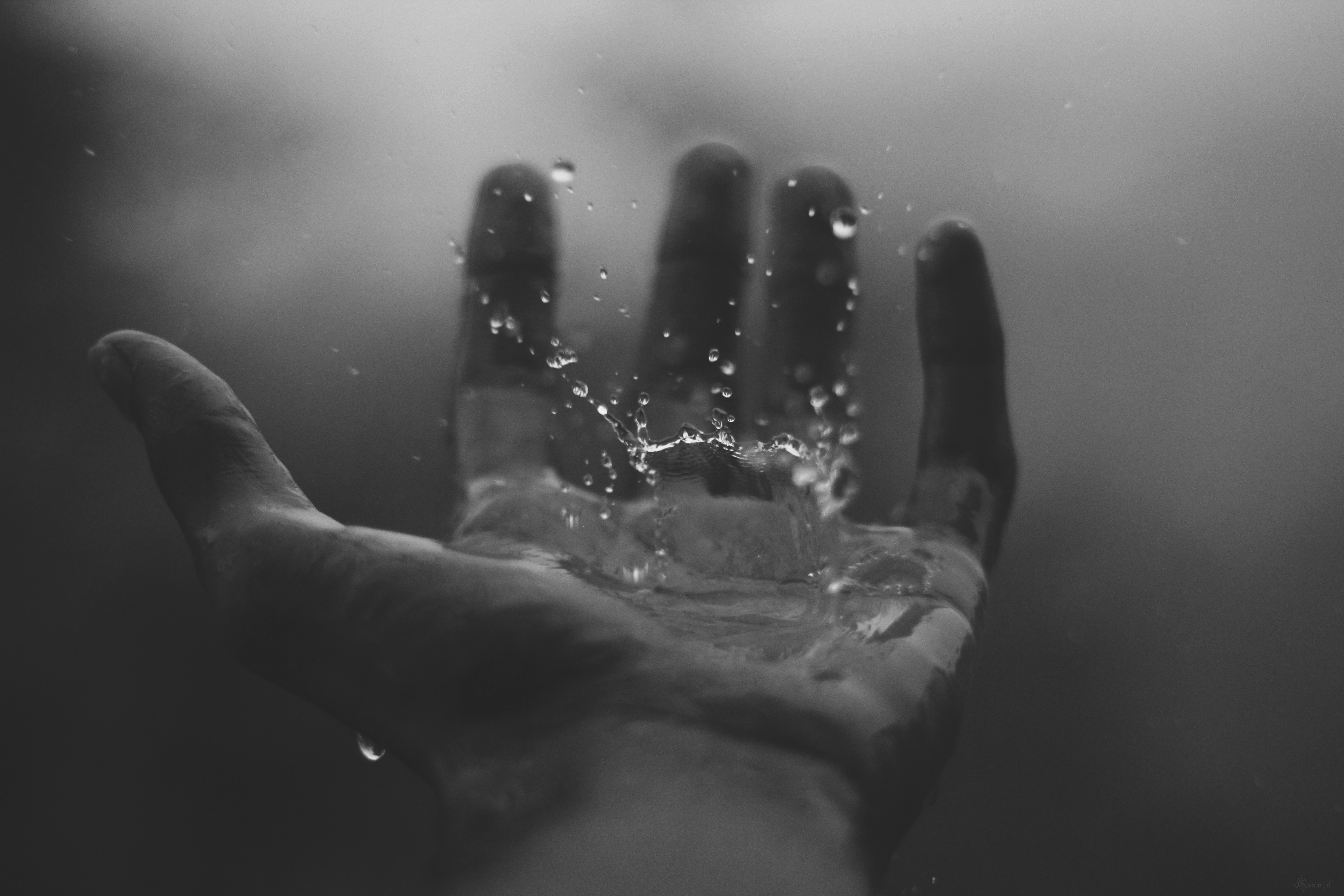 Hand raindrops